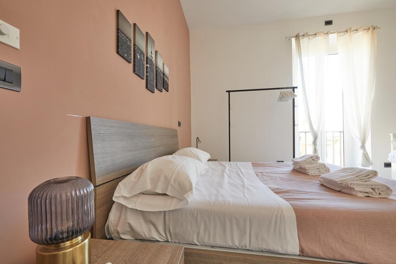 Apartment In Front Of St Peter'S Square And Vatican Museums - Mypad In 로마 외부 사진